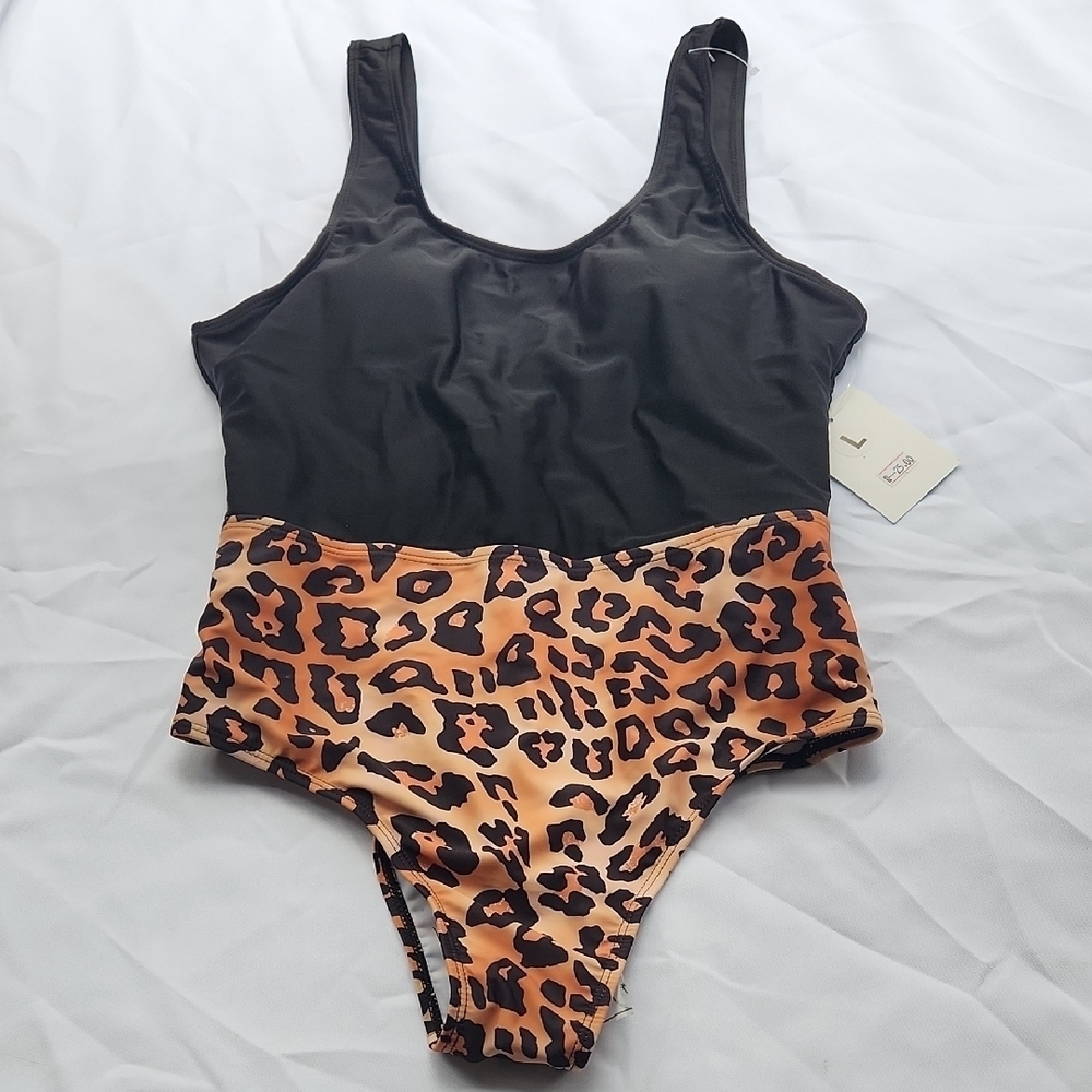 Leopard Print One-Piece Swimsuit